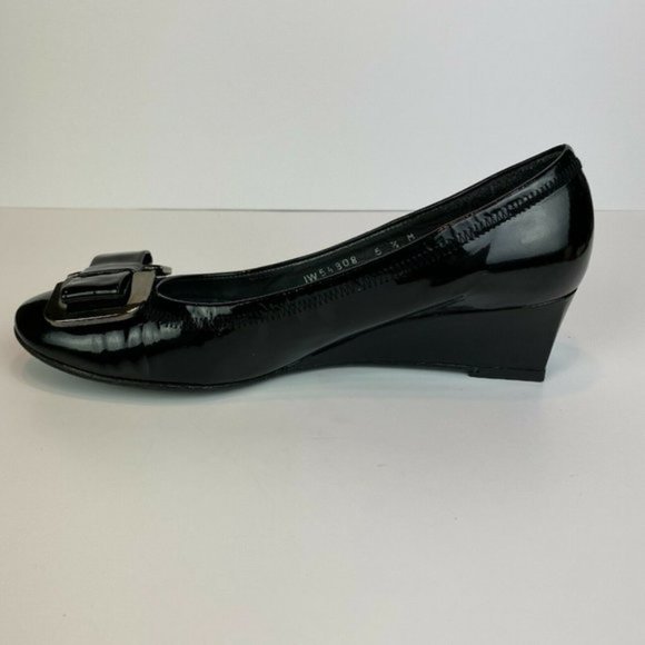 Stuart Weitzman Wedge Heels 5.5‎ Black Patent Leather Silver Bow Office Career - Picture 10 of 11